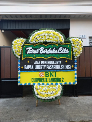 Papan Bunga Duka di Sirnajaya
