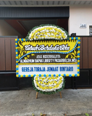 Papan Bunga Duka di Sirnajaya